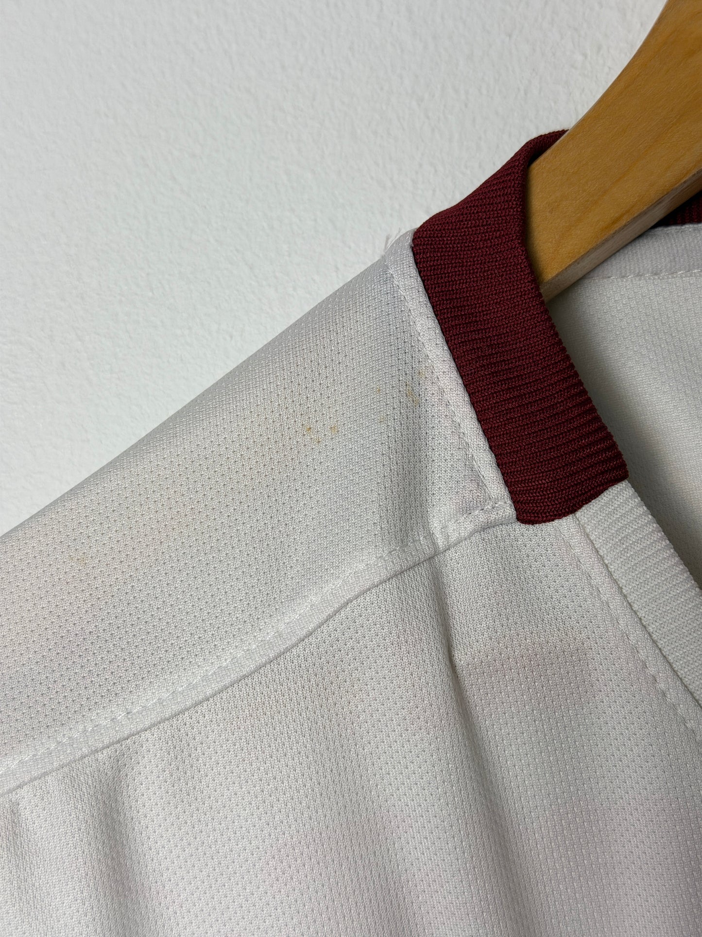 Victor Ibarbo AS Roma 2014-15 away football shirt (L)