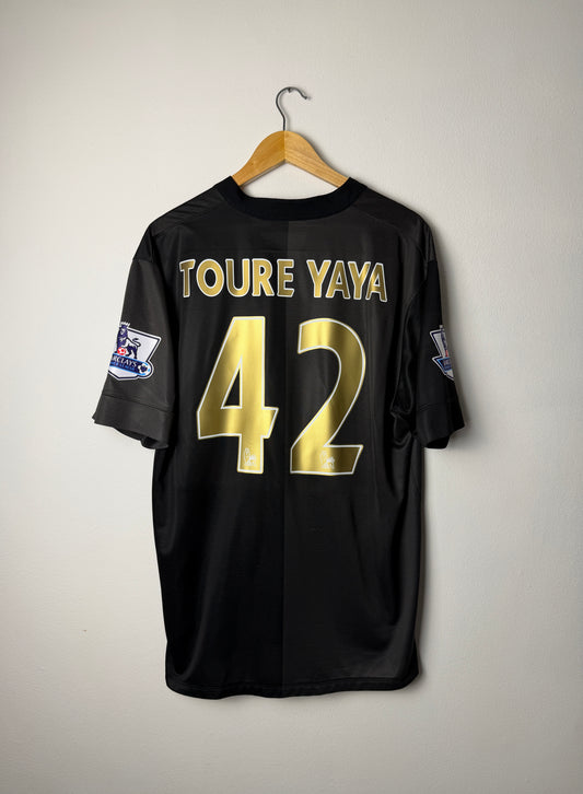 Yaya Toure Manchester City 2013-14 away football shirt (XL)
