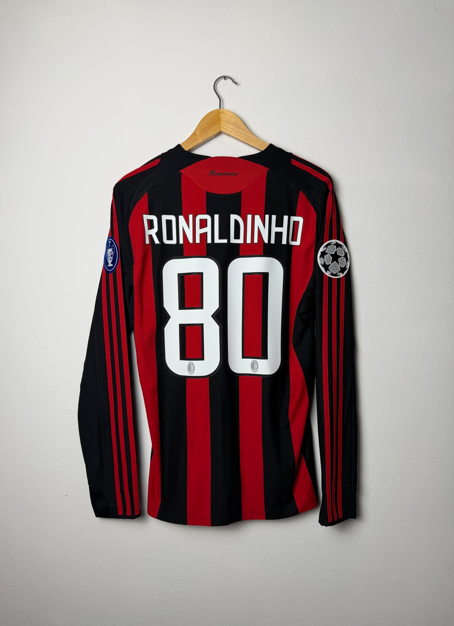 Ronaldinho AC Milan 2008-09 long sleeve home football shirt (M)