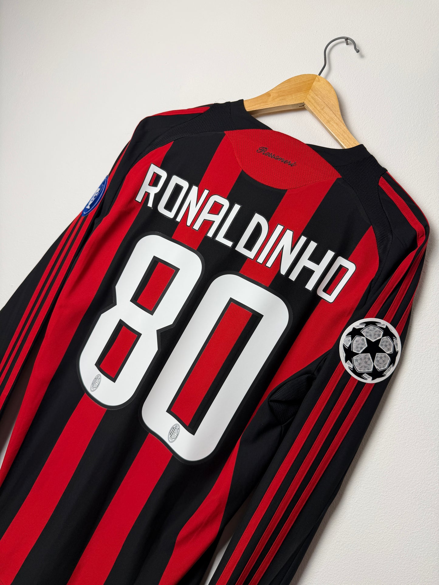 Ronaldinho AC Milan 2008-09 long sleeve home football shirt (M)